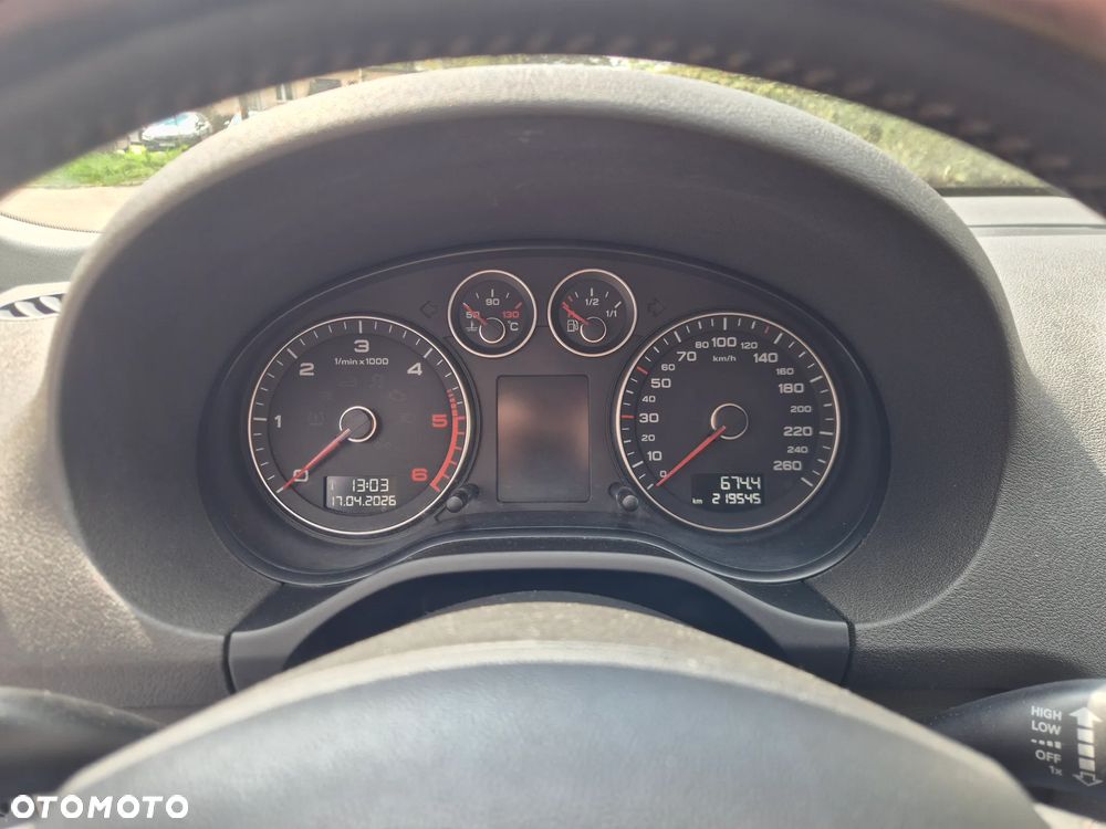 Audi A3 Sportback 2.0 TDI DPF Ambition - 12