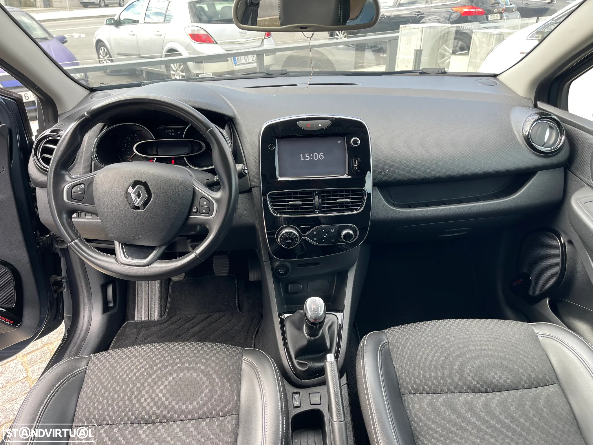 Renault Clio Sport Tourer (Energy) dCi 90 Start & Stop INTENS - 11