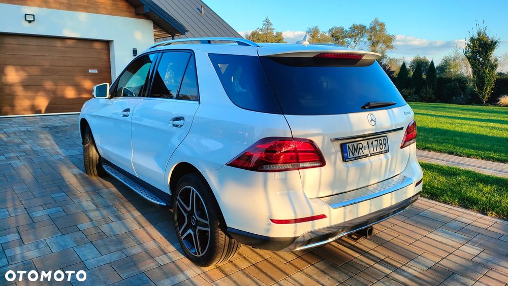 Mercedes-Benz ML 350 4MATIC (BlueEFFICIENCY) 7G-TRONIC - 6
