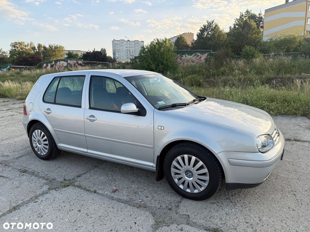Volkswagen Golf 1.6 Highline - 9