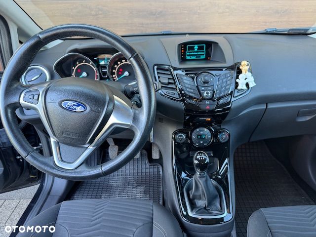 Ford Fiesta 1.0 EcoBoost Titanium - 14