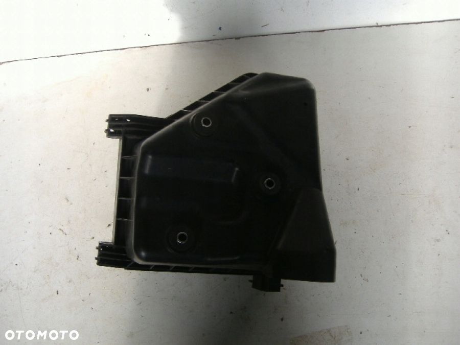 TOYOTA AURIS E15 2.2D4D FILTR POWIETRZA OBUDOWA - 3