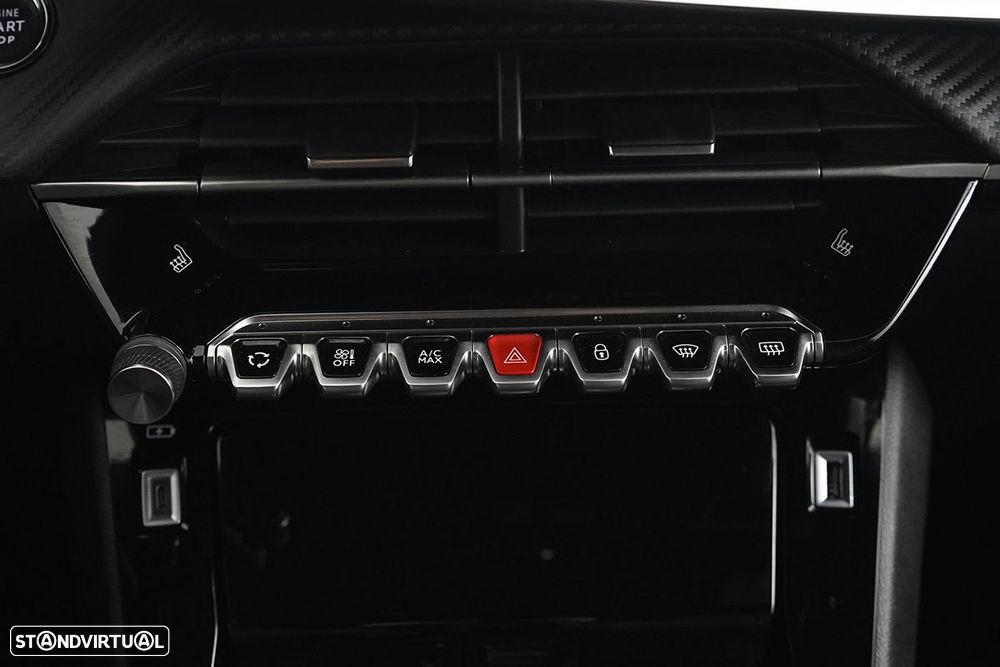 Peugeot e-2008 50 kWh GT - 14