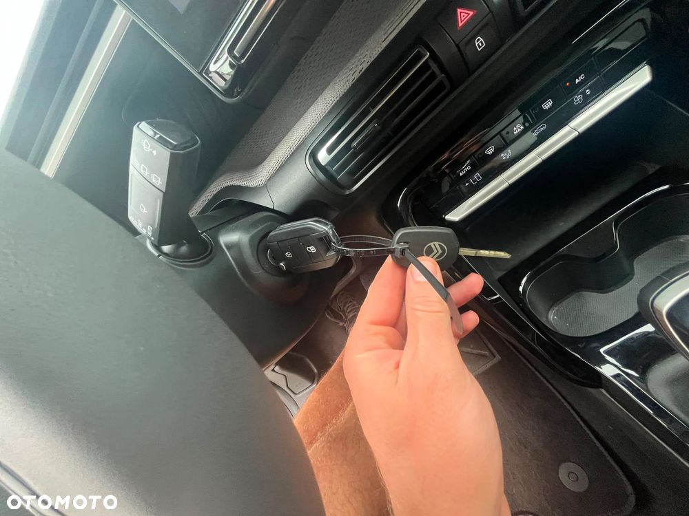 Citroën C3 Turbo 100 Stop&Start MAX - 13