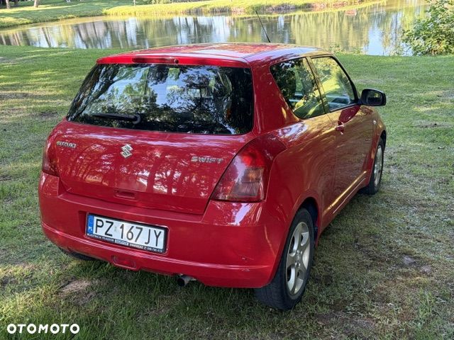 Suzuki Swift 1.3 Sakura - 9