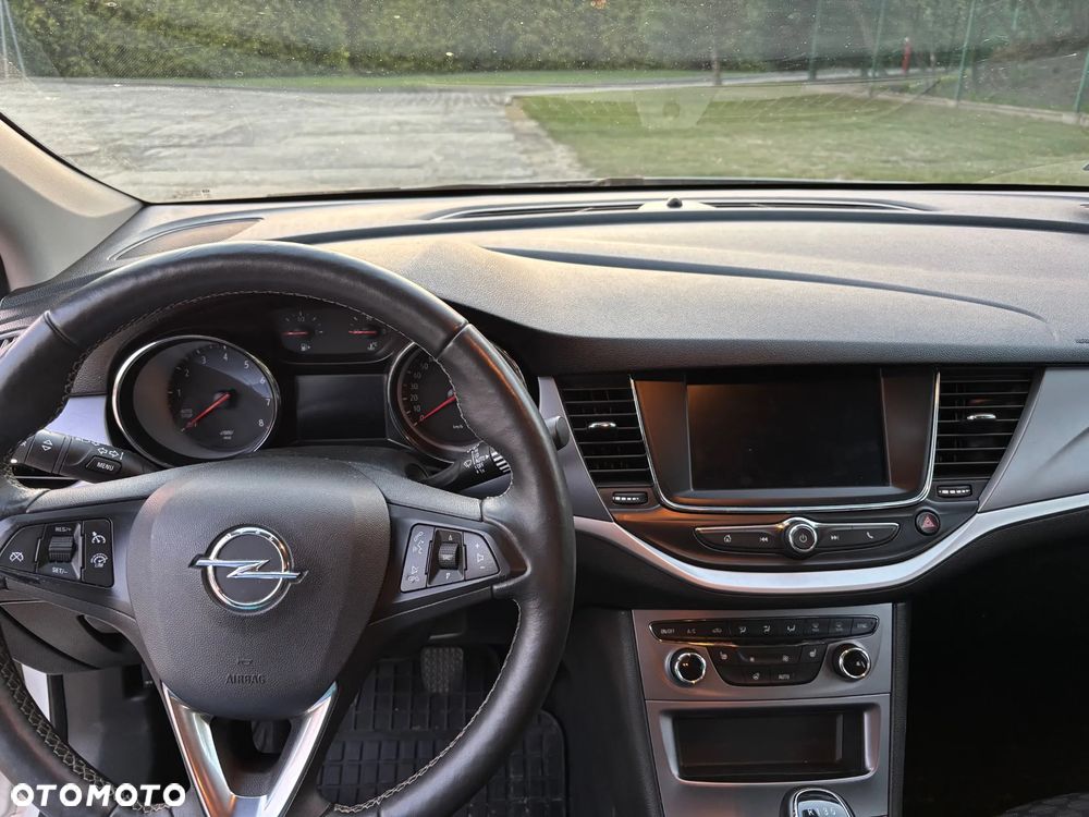 Opel Astra V 1.2 T Elegance S&S - 13