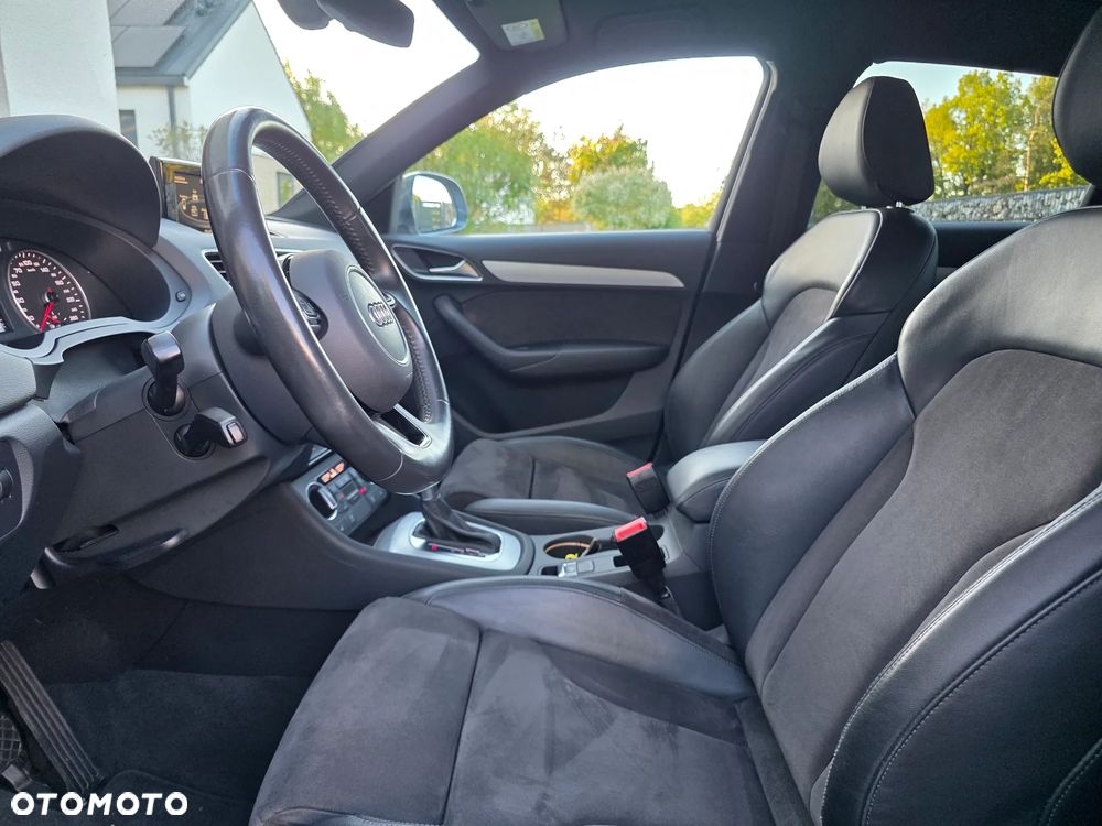 Audi Q3 2.0 TDI Sport S tronic - 32