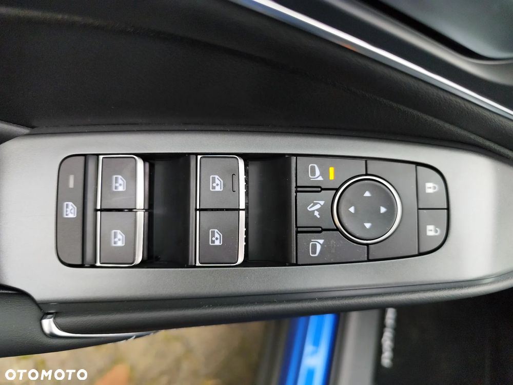 Nissan Qashqai 1.3 DIG-T MHEV Tekna Xtronic - 19