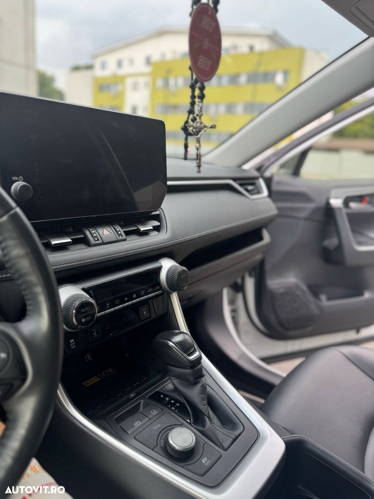 Toyota RAV4 2.5 VVT-iE 4x4 Luxury - 17