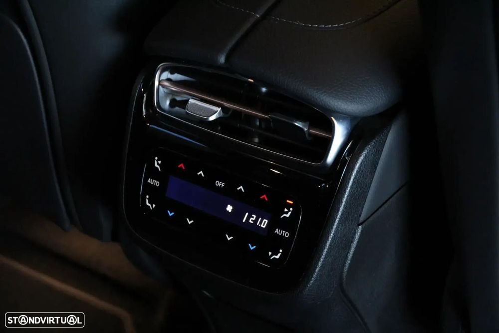 Mercedes-Benz EQE SUV 500 4Matic - 29