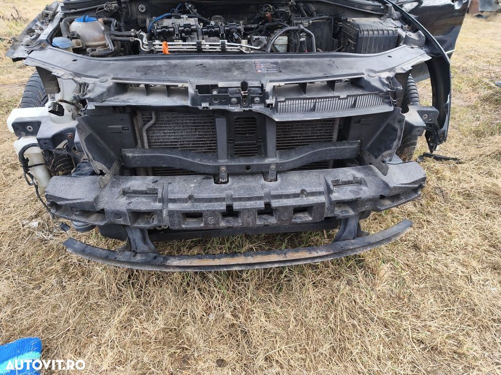 Plafonieră cu buton trapă Volkswagen Passat B6 - 6
