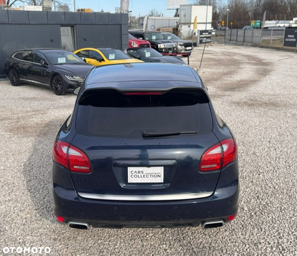 Porsche Cayenne S - 5