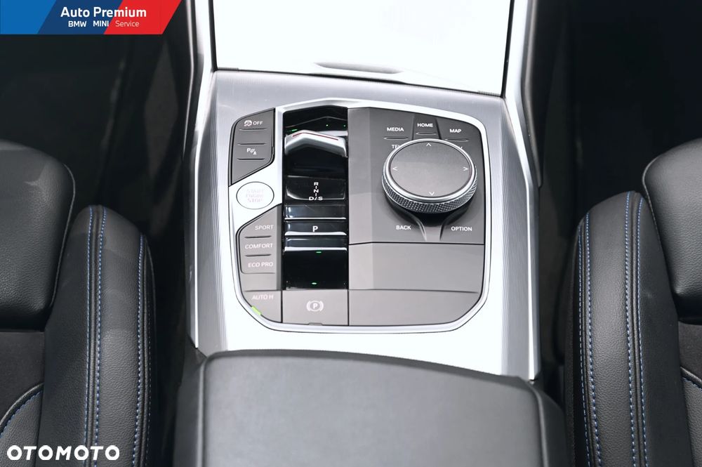 BMW Seria 3 320d xDrive mHEV - 19