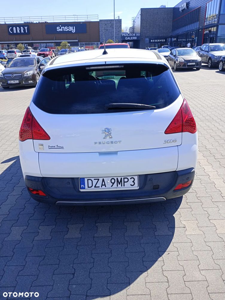Peugeot 3008 2.0 HDi HYbrid4 - 8