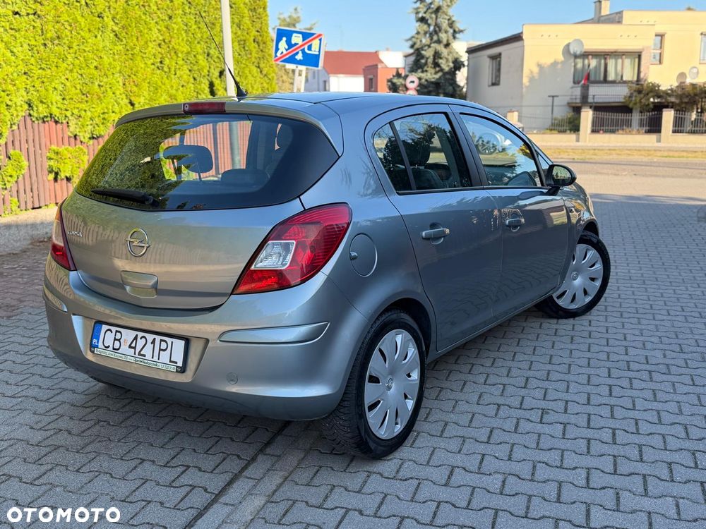 Opel Corsa - 12