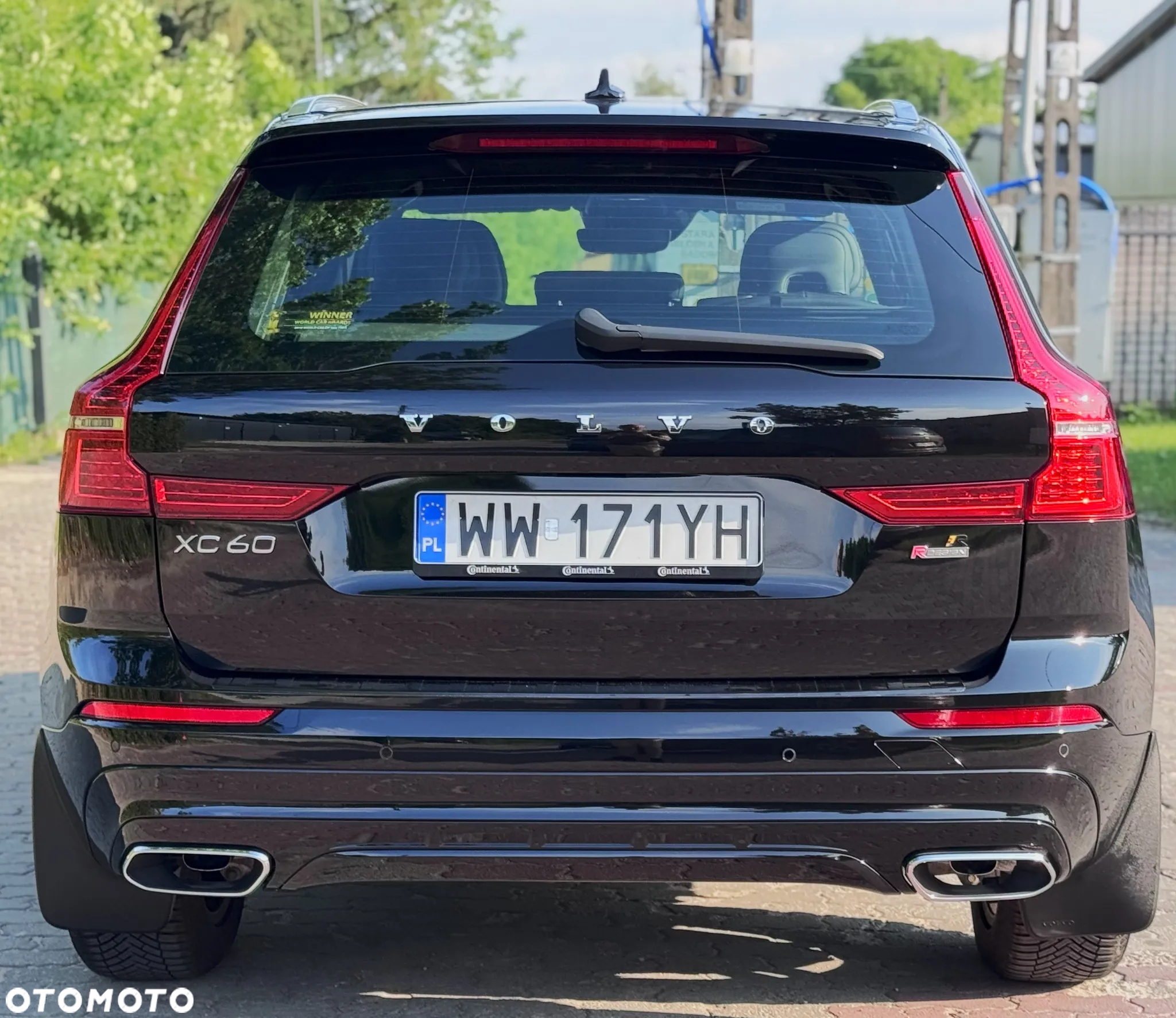 Volvo XC 60 D4 AWD R-Design - 4