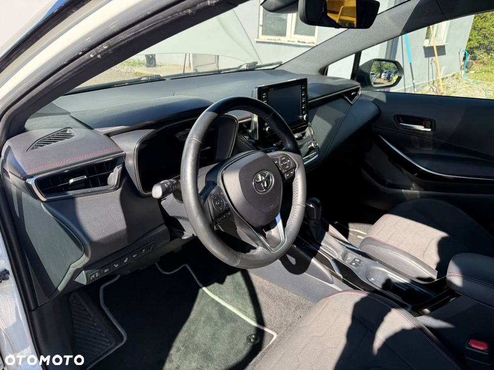 Toyota Corolla 2.0 Hybrid GR Sport - 17