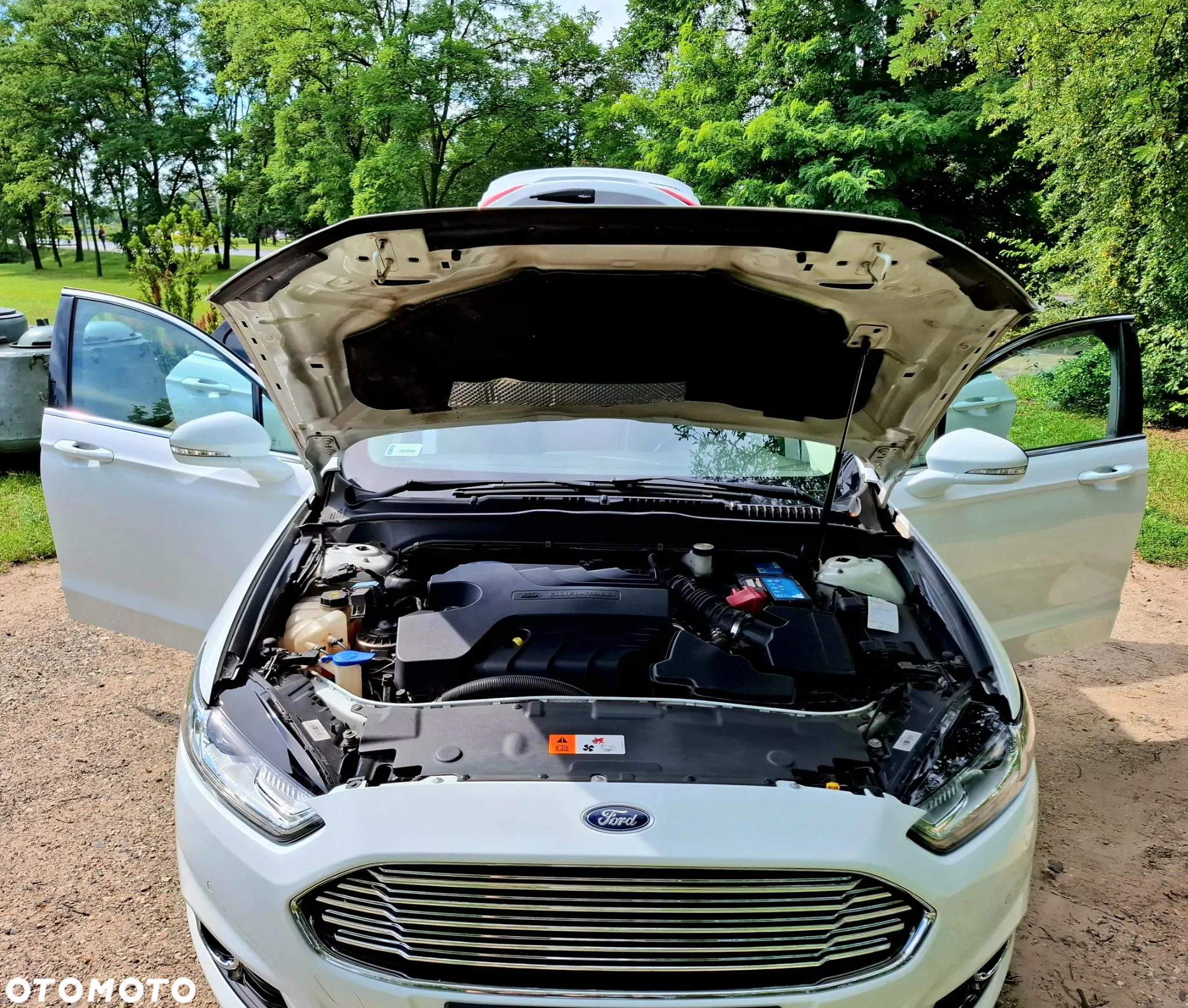 Ford Mondeo 2.0 TDCi Titanium PowerShift - 12