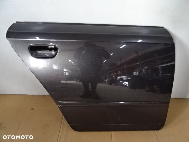 DRZWI PRAWY TYŁ PRAWE TYLNE AUDI A4 B7 KOMBI NR773 - 2