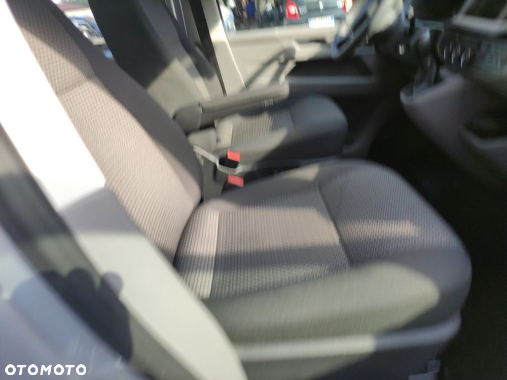 Volkswagen Transporter - 6