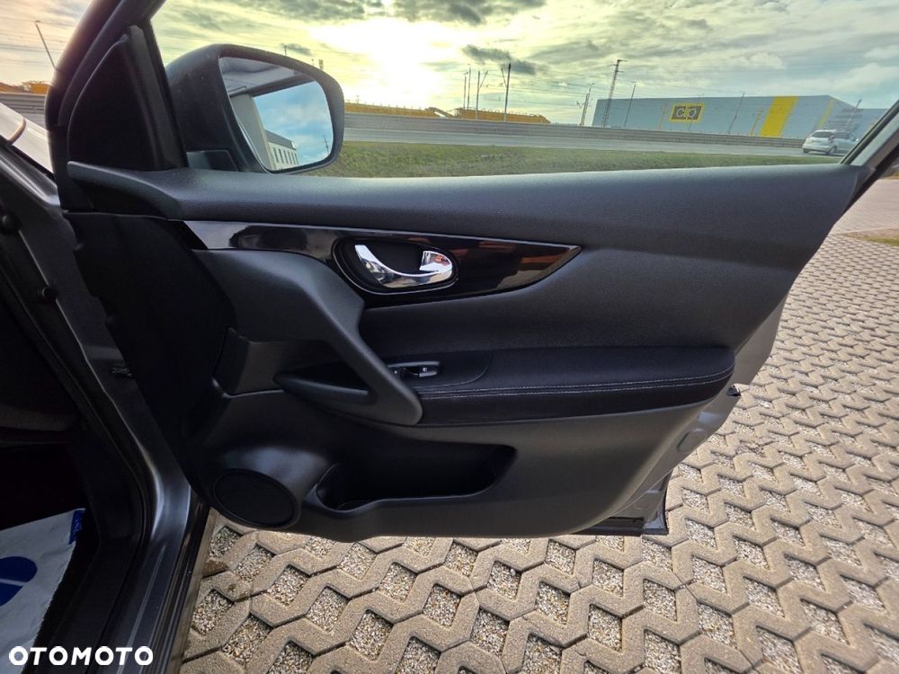 Nissan Qashqai - 24