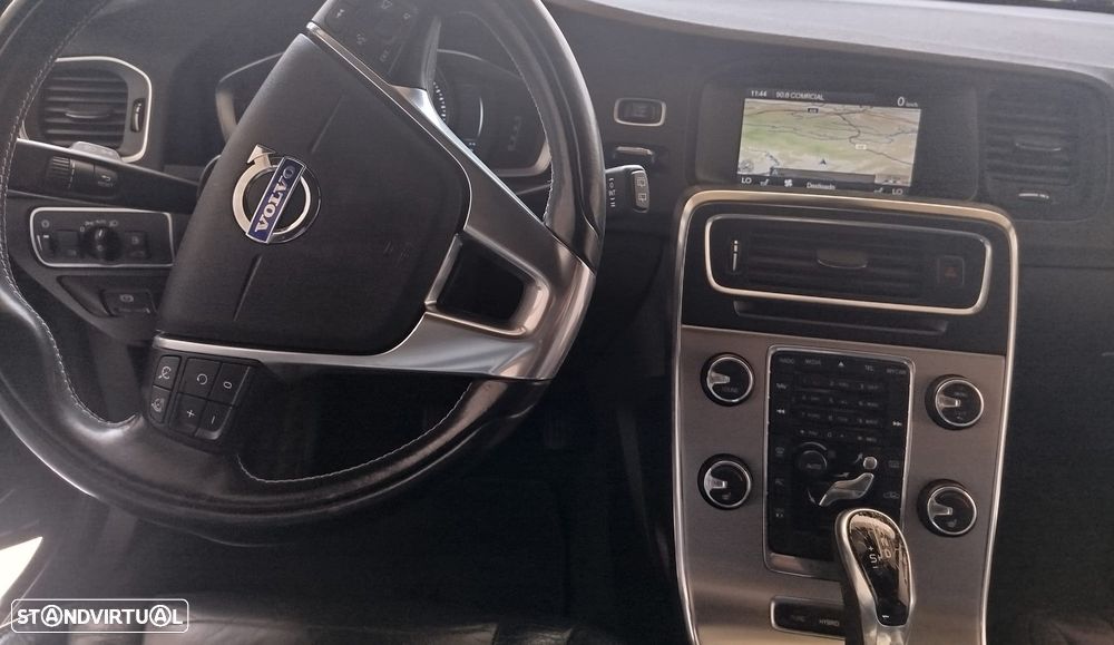 Volvo V60 - 10