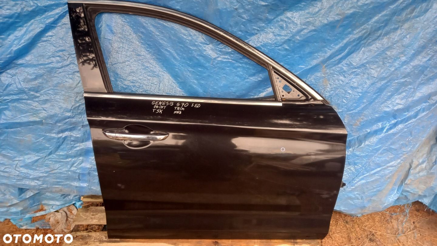 HYUNDAI GENESIS G70 DRZWI PRAWY PRZOD T5K NNB - 1