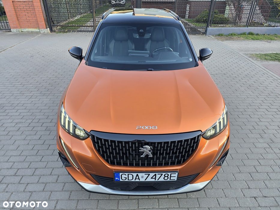 Peugeot 2008 PureTech 130 EAT8 GT - 24