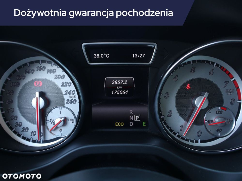 Mercedes-Benz CLA - 13