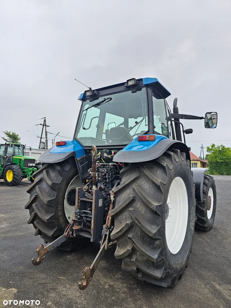 New Holland 8360 - 6