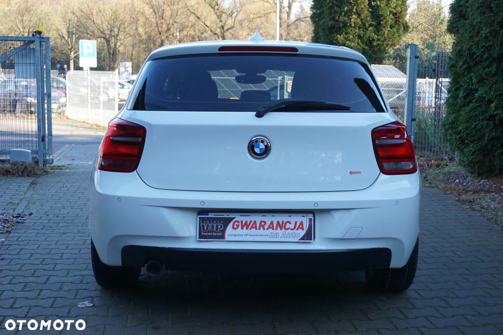 BMW Seria 1 114i Sport Line - 4