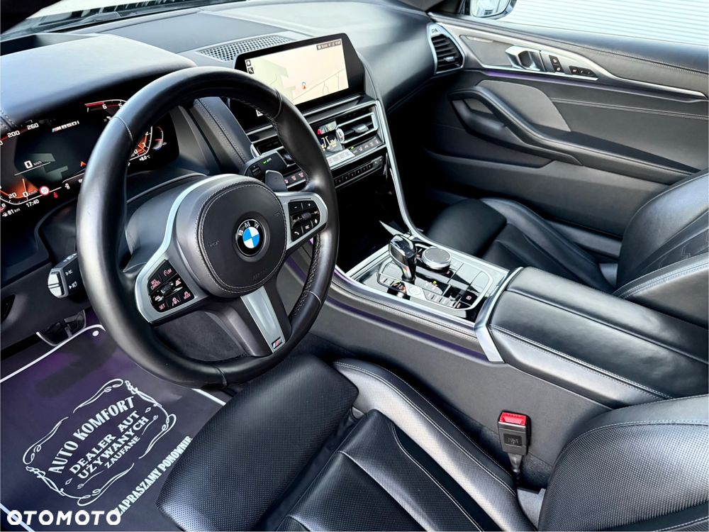BMW Seria 8 - 25