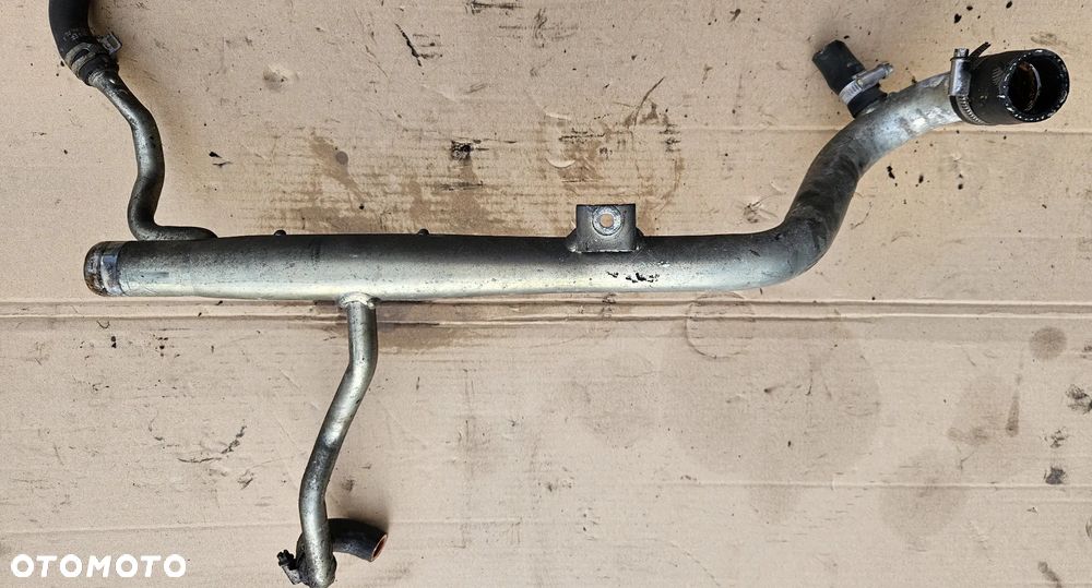 Volvo V50 2.4 20V 2.5T  2.5 magistrala wodna rura silnika B5244S B5254T3 - 2