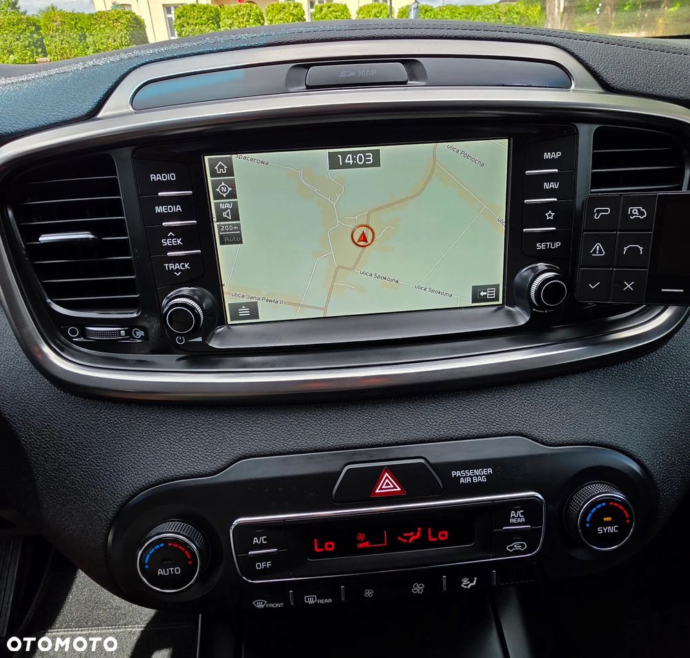 Kia Sorento 2.0 CRDI GT Line - 27