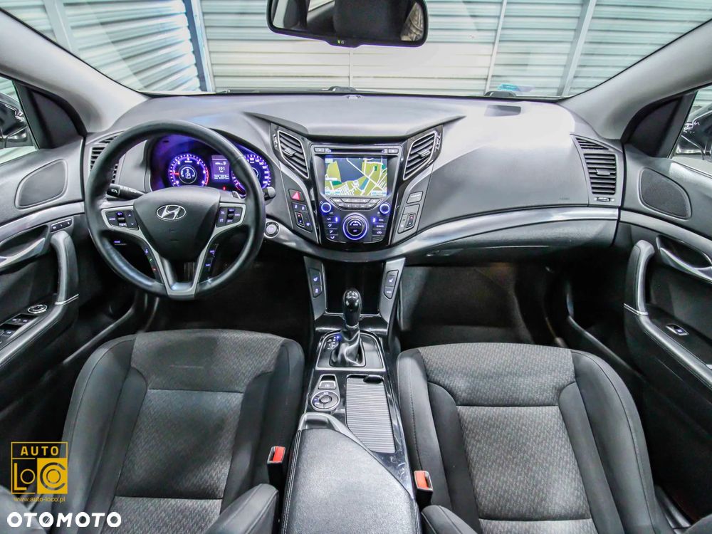 Hyundai i40 1.7 CRDi Automatik Premium - 4