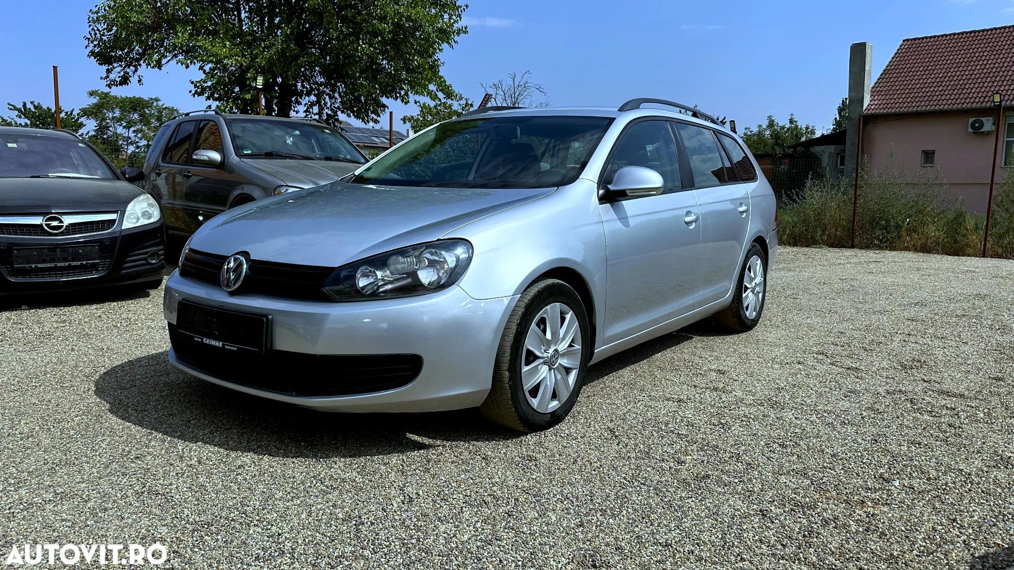 Volkswagen Golf 1.6 TDI BMT Comfortline - 1