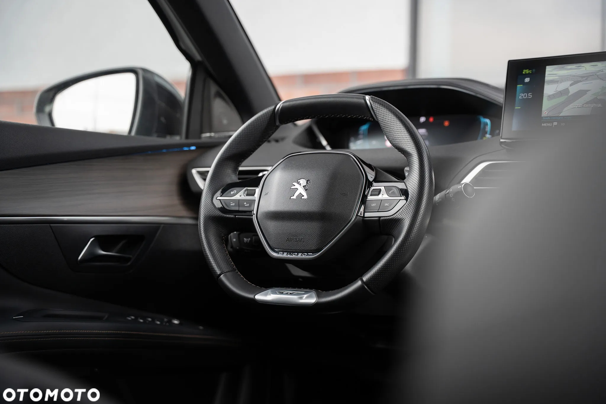Peugeot 3008 Hybrid4 300 e-EAT8 GT - 26