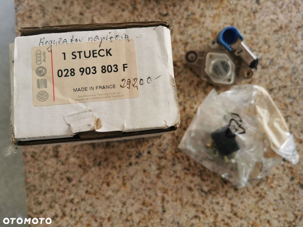 VW OE NOWY REGULATOR NAPIĘCIA 028903803F