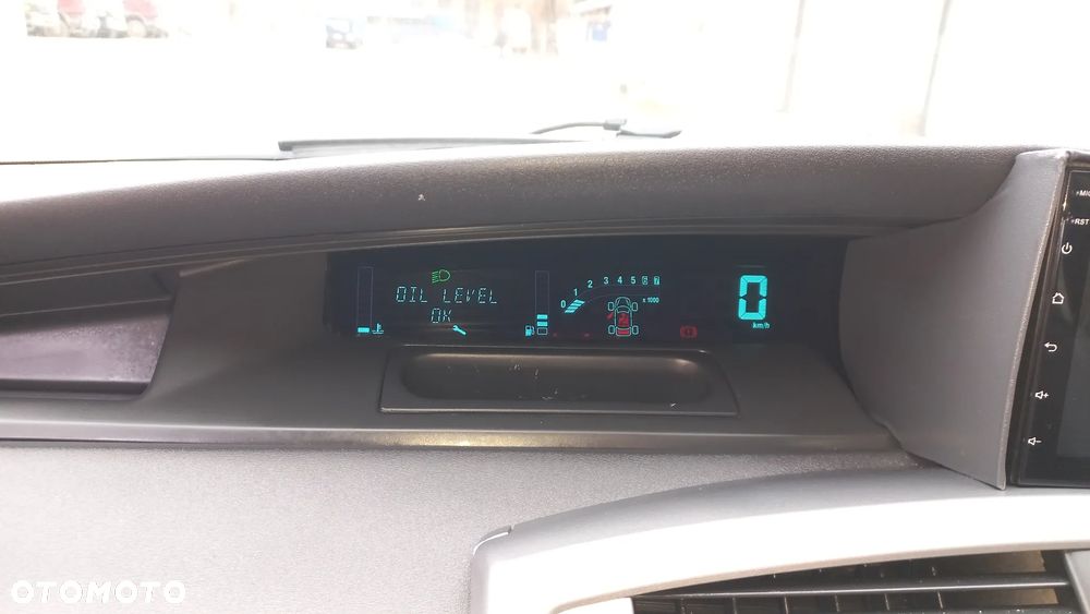 Renault Scenic 1.6 16V Authentique Euro5 - 10