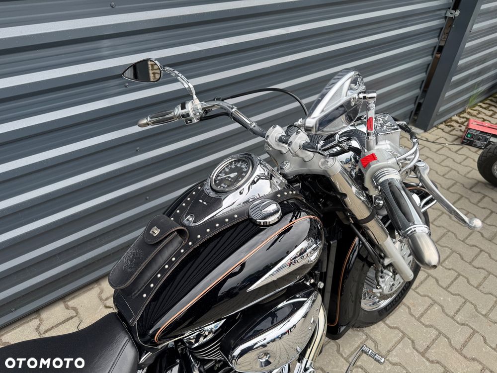 Suzuki VL 800 Volusia - 8