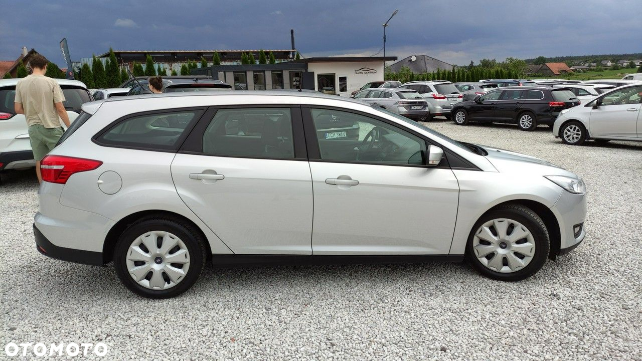 Ford Focus - 18