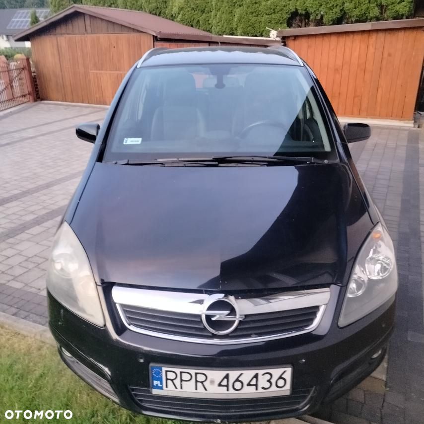 Opel Zafira 1.9 CDTI Essentia - 6