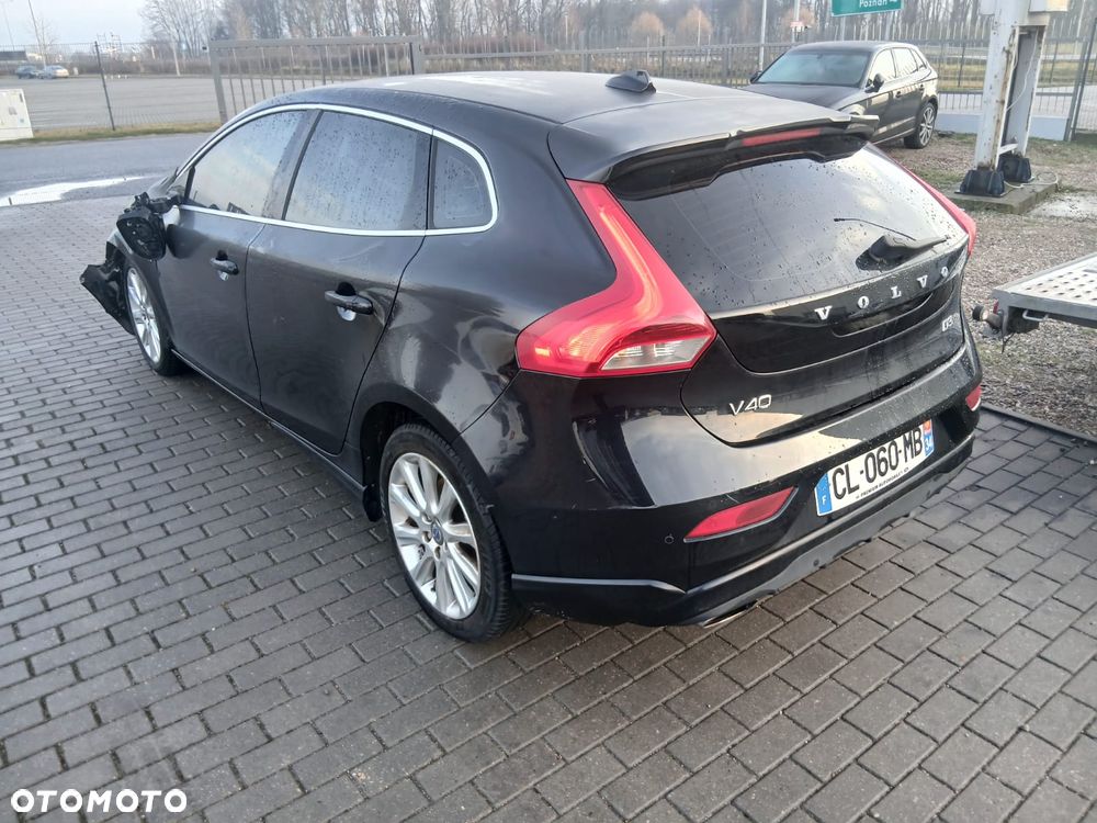 Volvo V40 D2 Geartronic Inscription - 4