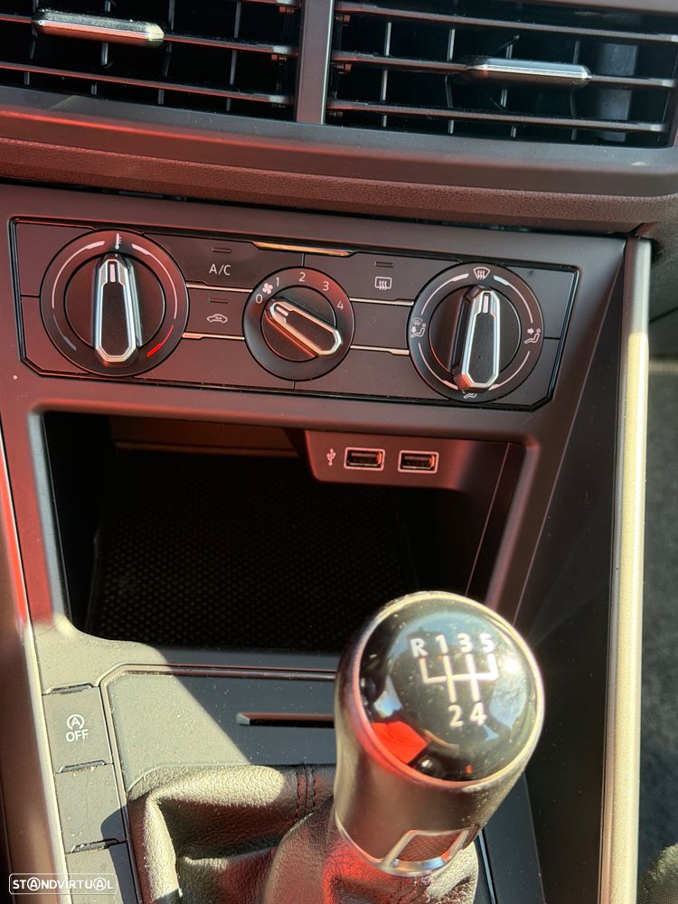 VW Polo 1.0 Comfortline - 38