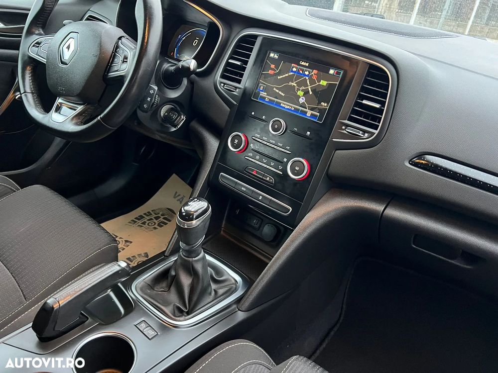 Renault Megane ENERGY TCe 100 EXPERIENCE - 5