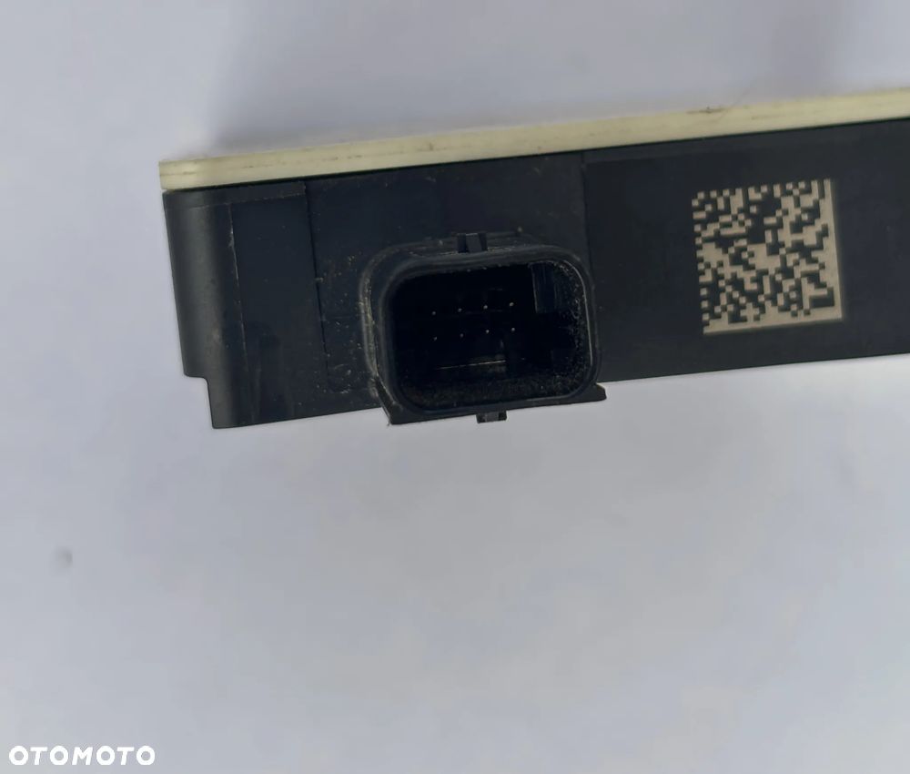 Moduł Distronic sensor radar Mercedes A0009004639 element plastikowy - 3