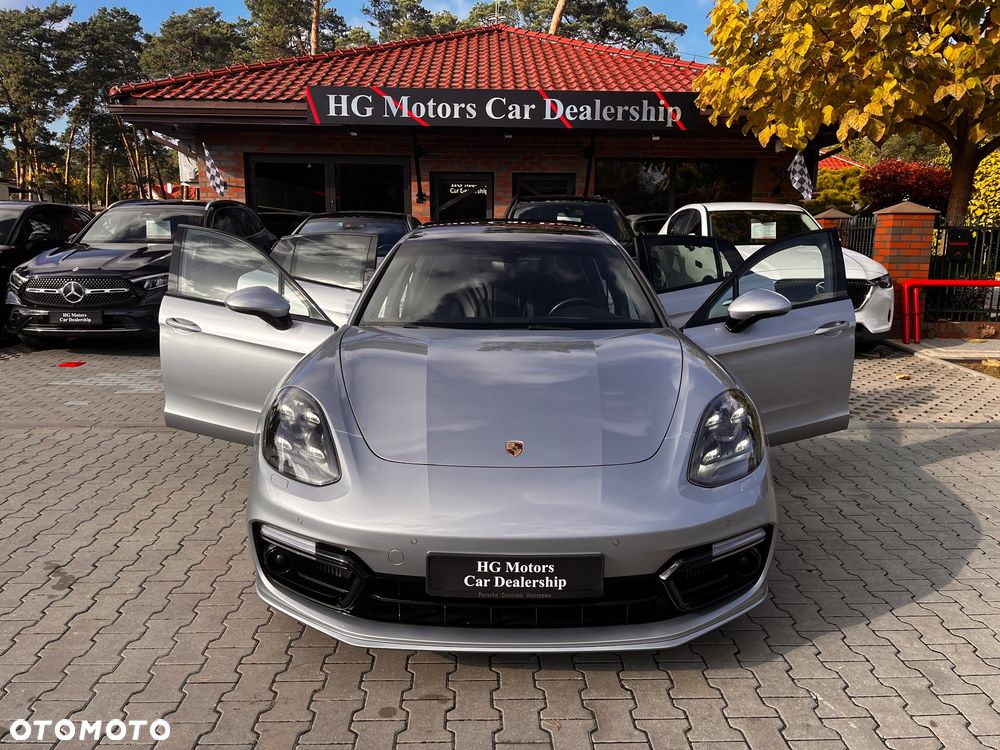 Porsche Panamera 4 - 23
