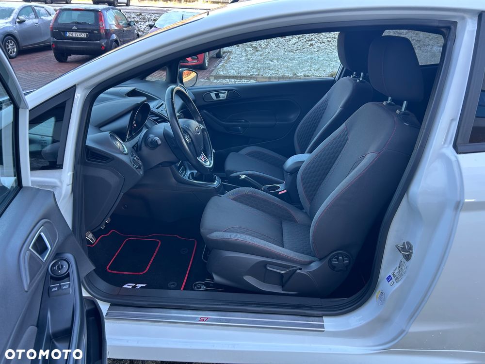 Ford Fiesta 1.0 EcoBoost STart-Stop ST-LINE - 16