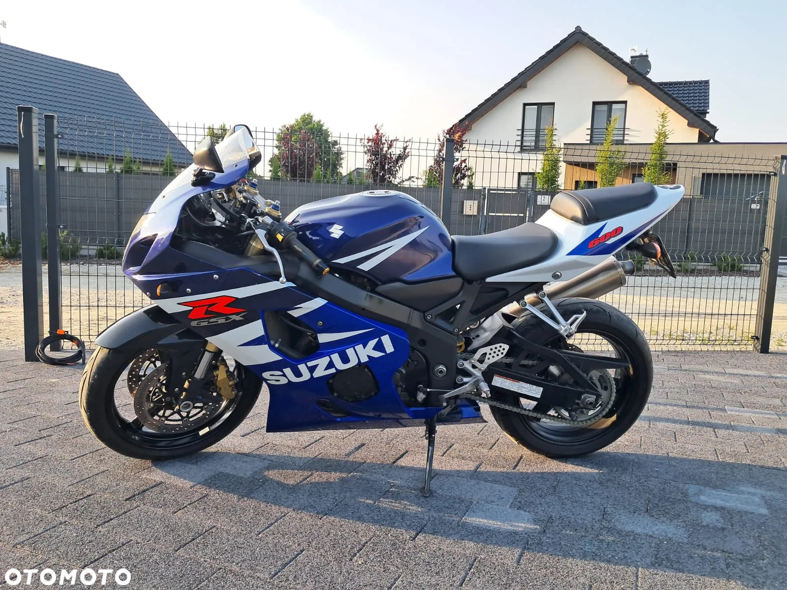 Suzuki GSX-R - 2