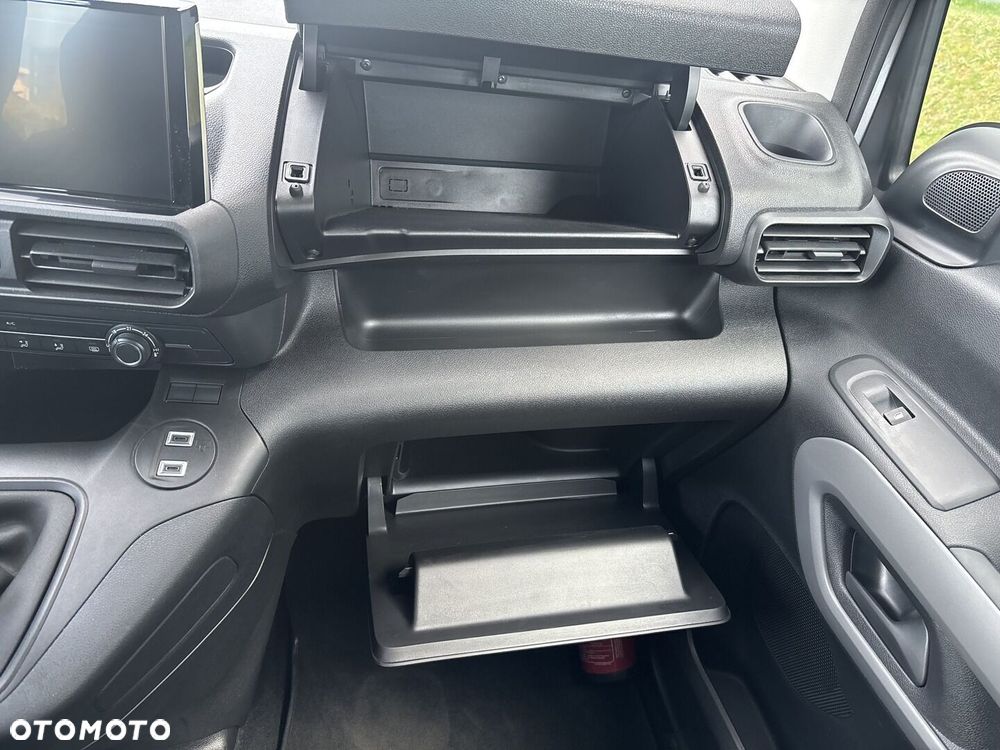 Toyota Proace City Verso 1.5 D-4D Business - 19